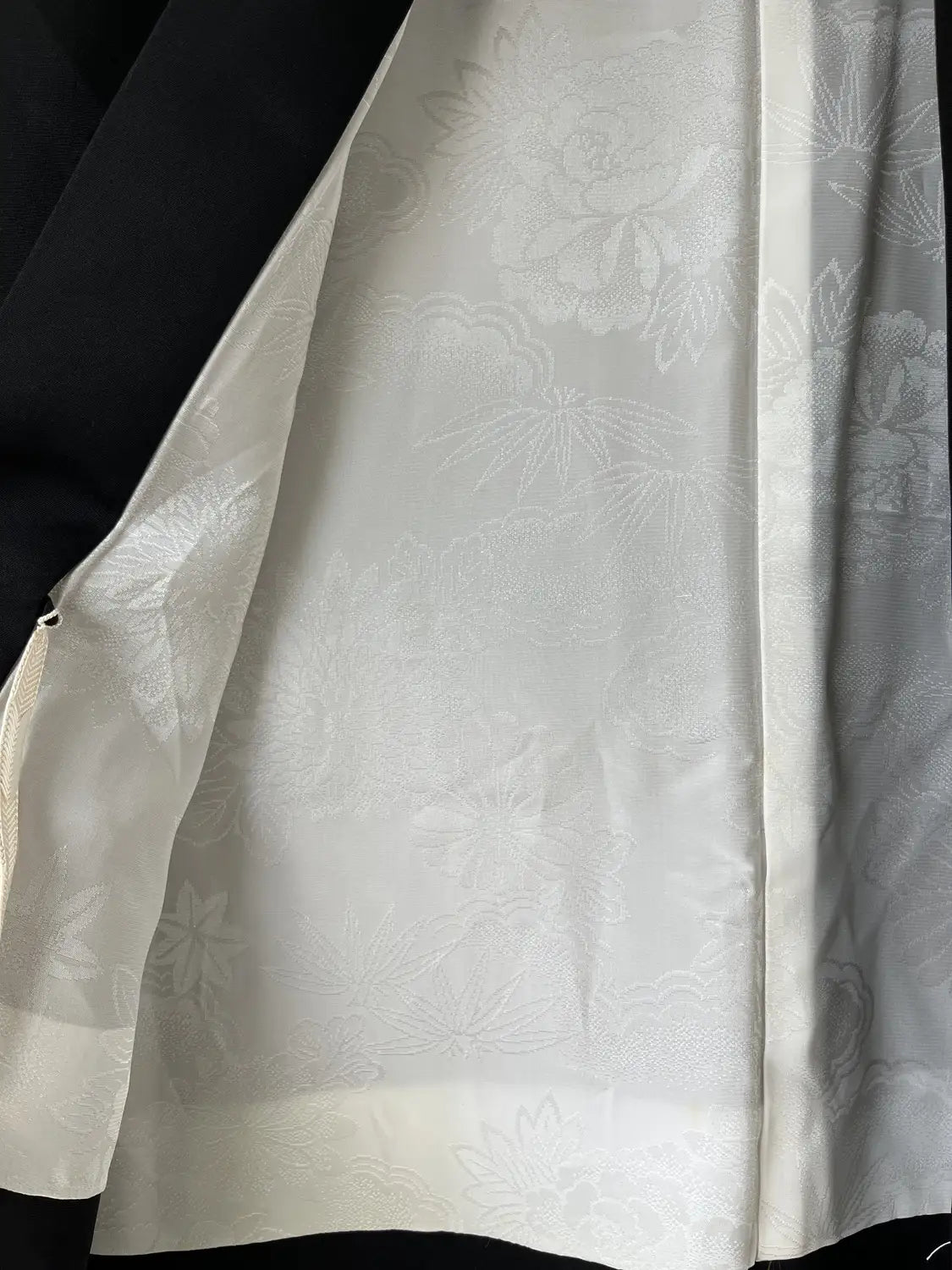 Vintage Black Haori - Flowers Blooming by the Water -