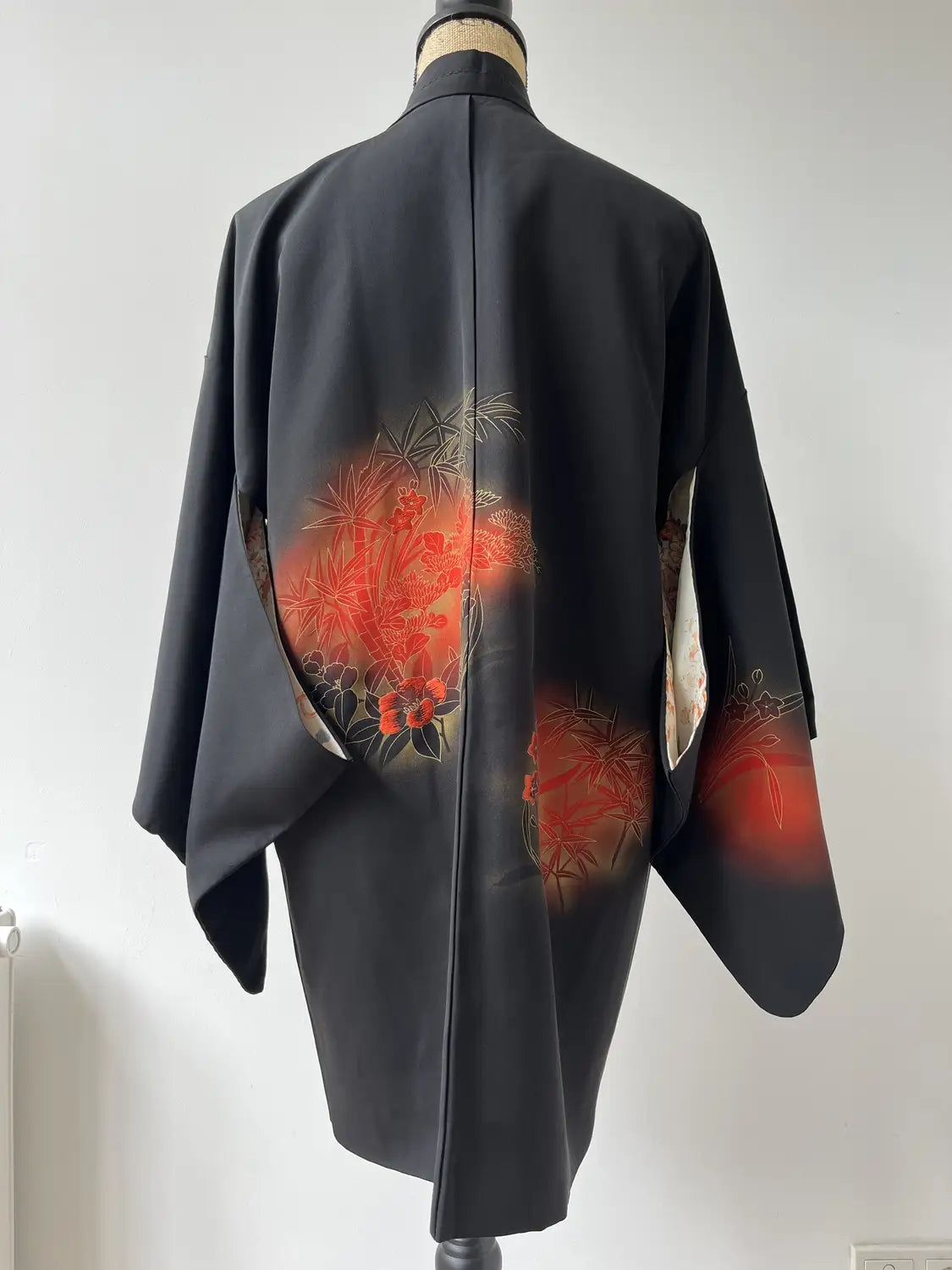 Vintage Zwarte Haori - Grace van Bamboe en Camellia -