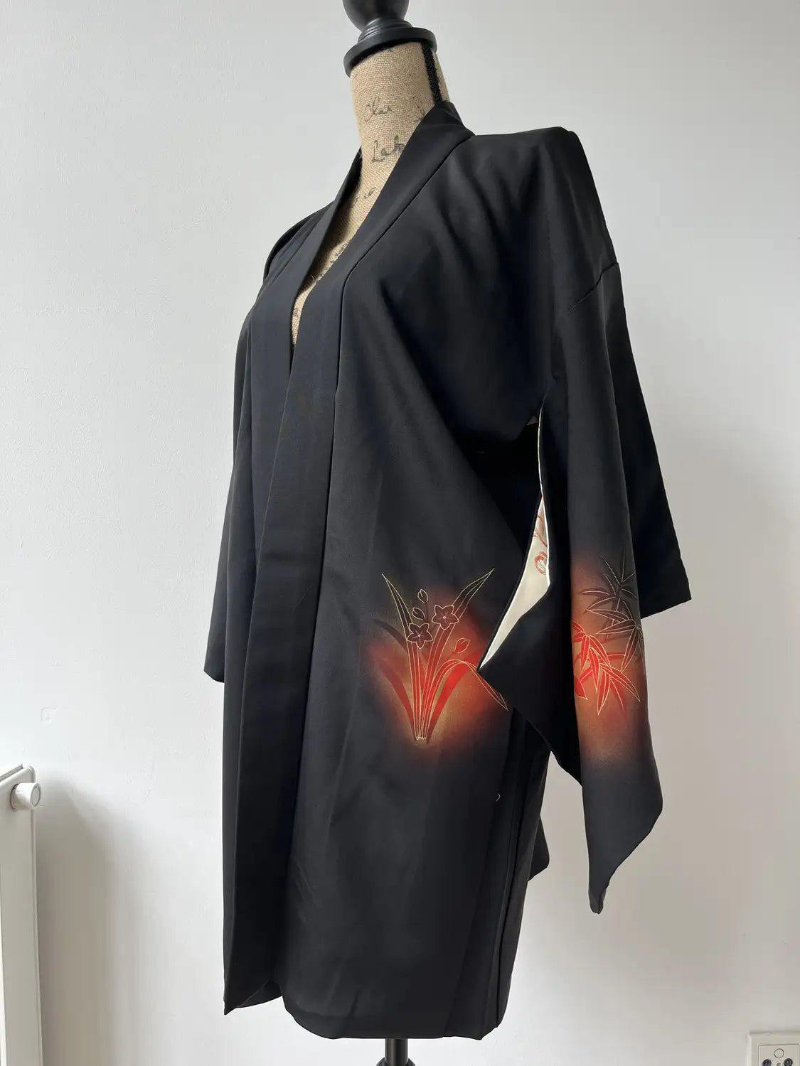 Vintage Zwarte Haori - Grace van Bamboe en Camellia -