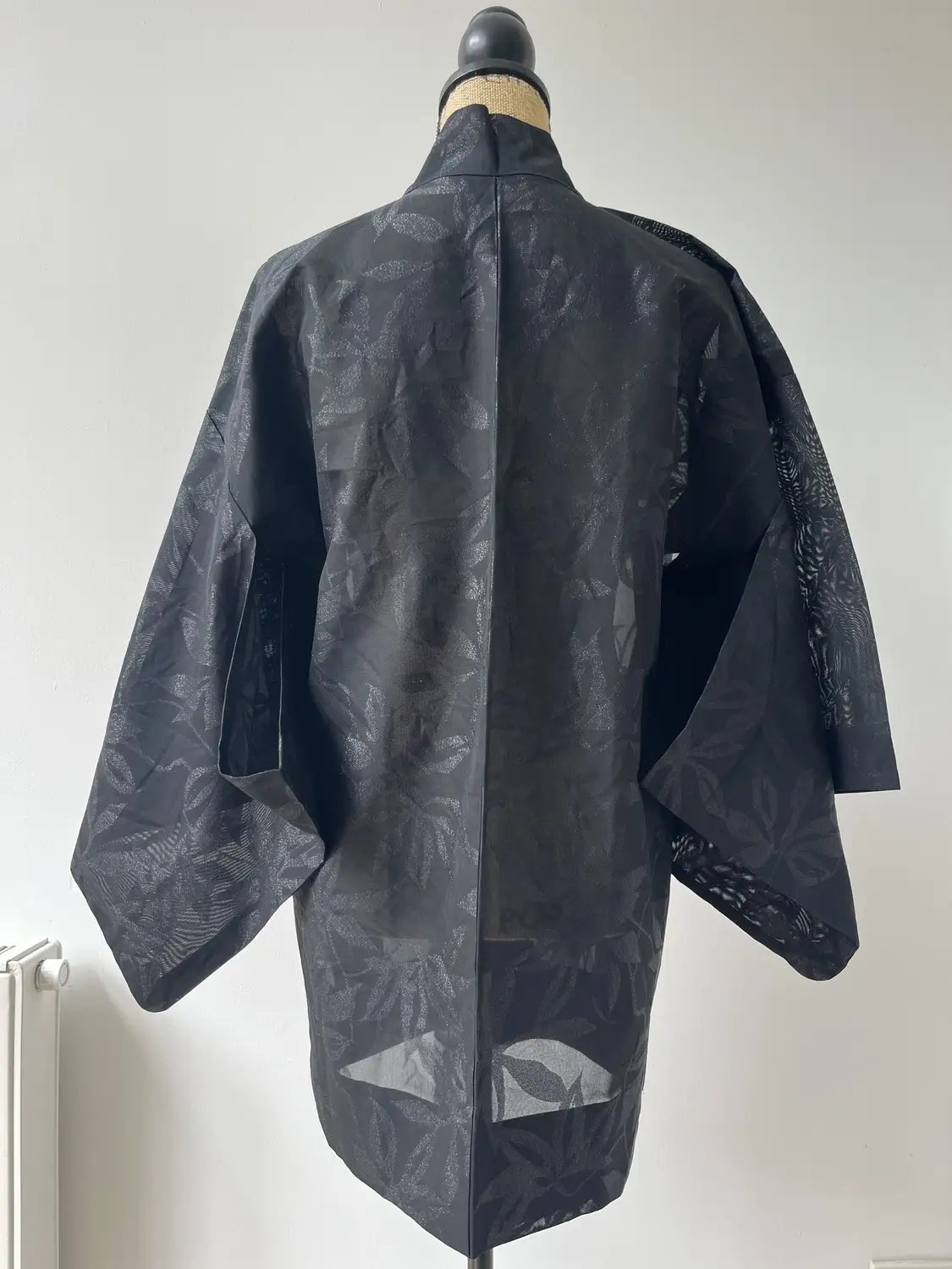 Vintage sheer haori - Black Leaf motif -