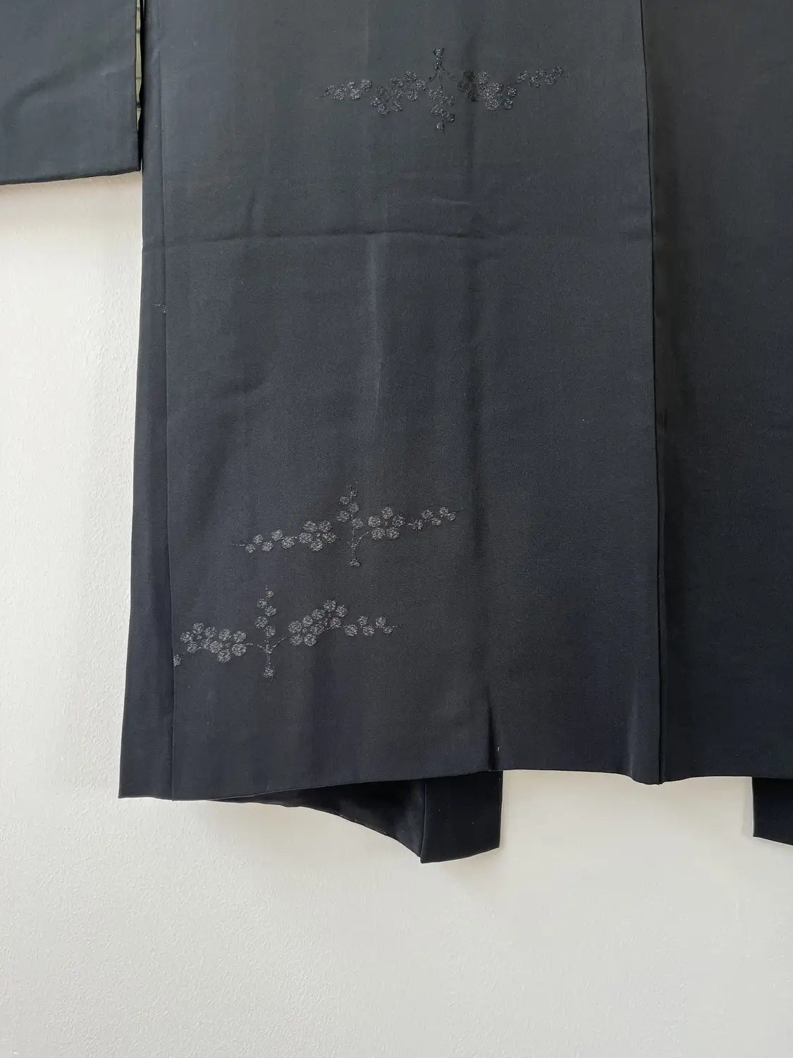 Vintage Black Haori - Serenity -