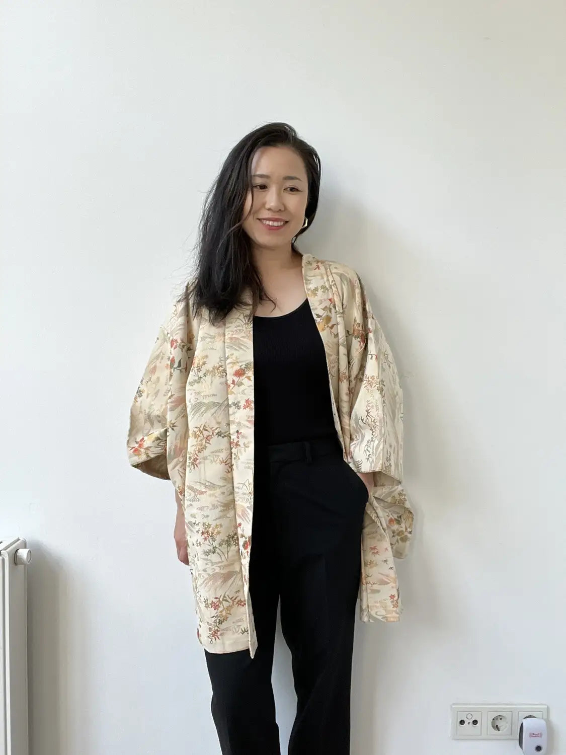 Vintage kleur Haori - Crèmewit – Landschap afgebeeld in Majolica Omeshi -