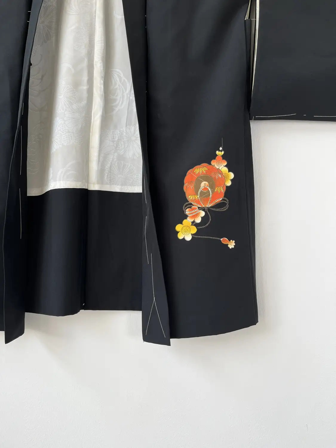 Vintage Black Haori - Flowers and Treasure -
