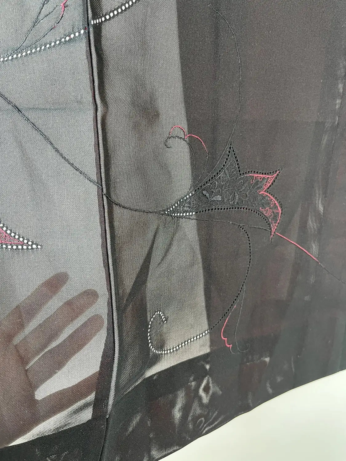 Vintage sheer haori - Black & Red -