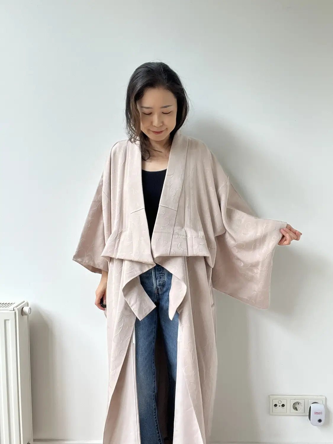 Vintage Iromuji Kimono – Grauer Karakusa – Halleluja original arrangiert