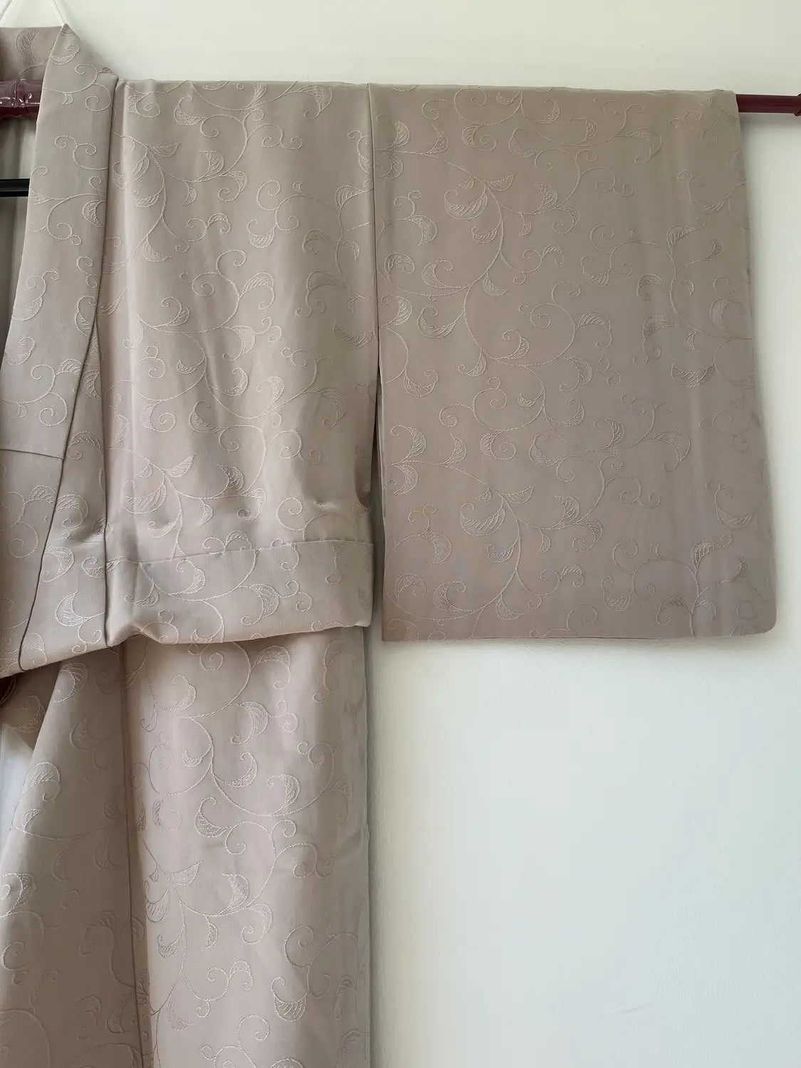Vintage Iromuji Kimono – Grauer Karakusa – Halleluja original arrangiert