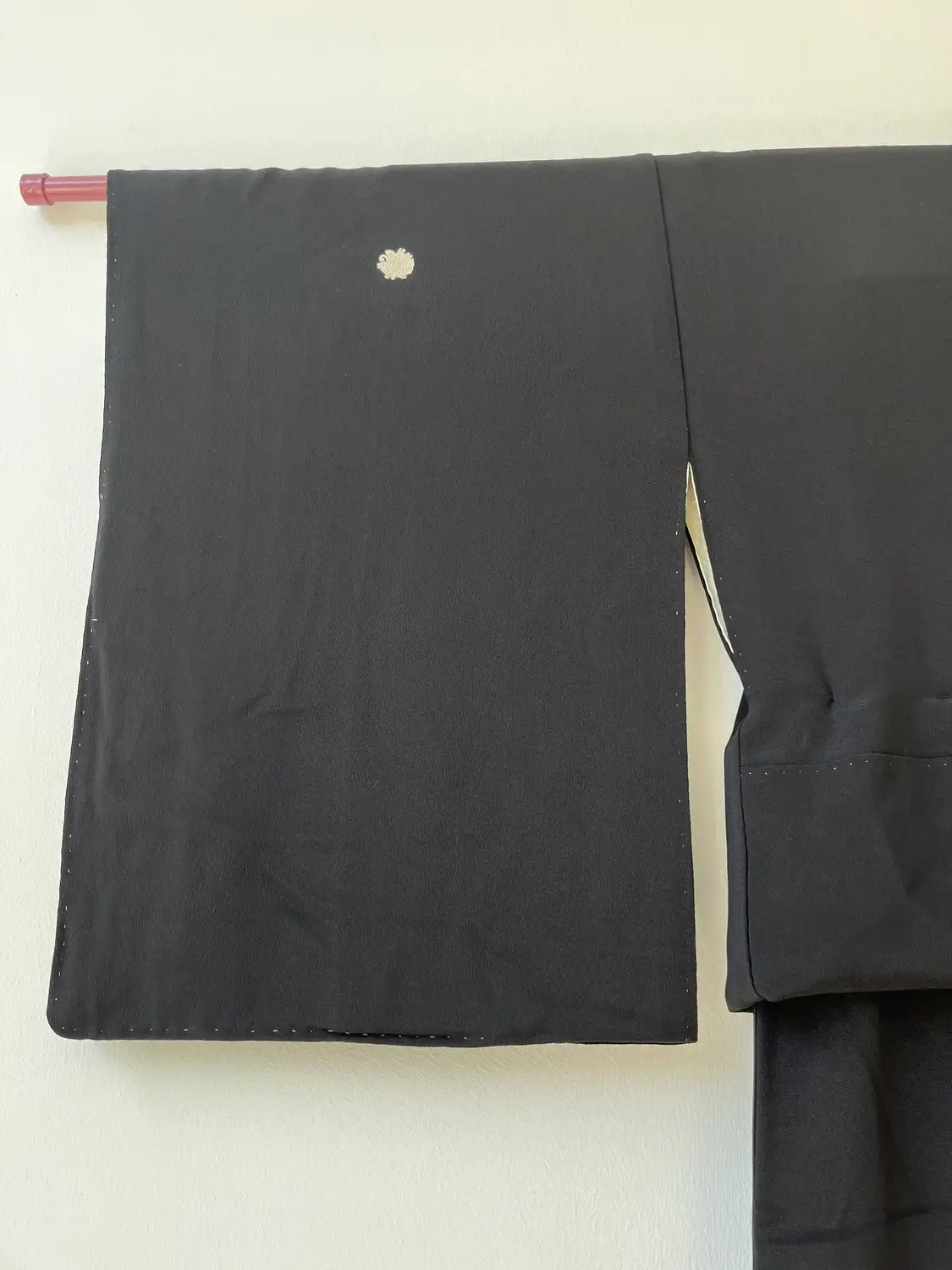 tomesode noir vintage - Pine and Ocean Waves -Hallelujah arrangement original