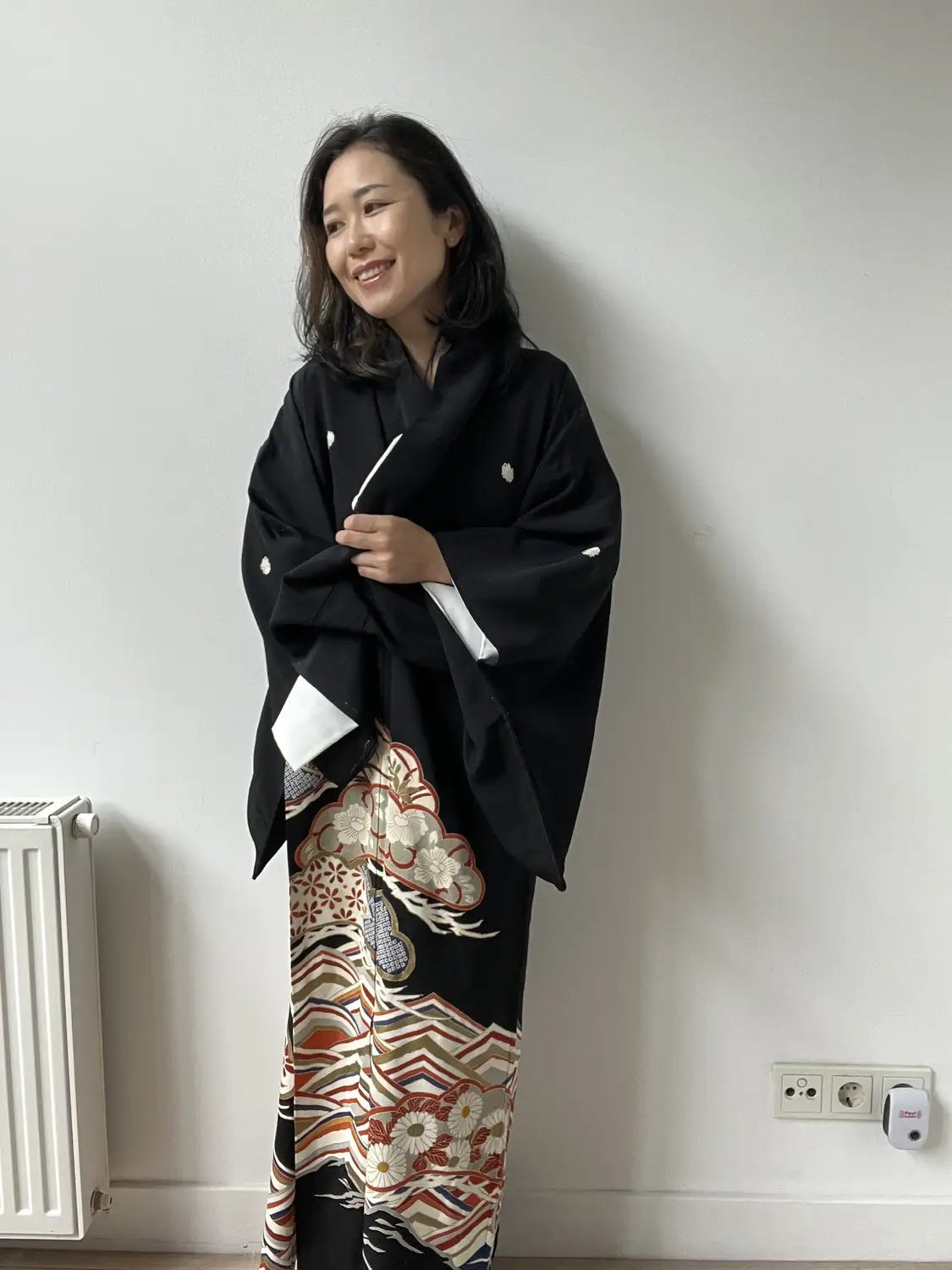 tomesode noir vintage - Pine and Ocean Waves -Hallelujah arrangement original