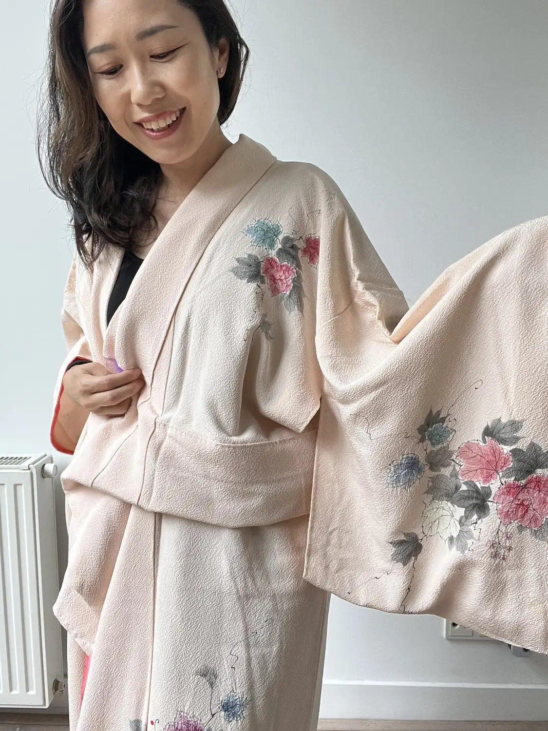 Vintage  homongi kimono - Pinkwhite  Hand-painted bouquet - Hallelujah original arrange