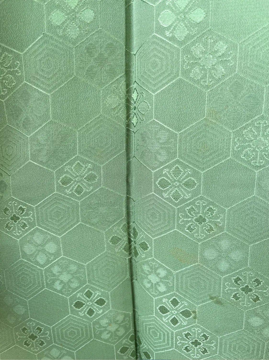 Vintage Iromuji Kimono – Frisches junges Grasgrün – Halleluja original arrangiert