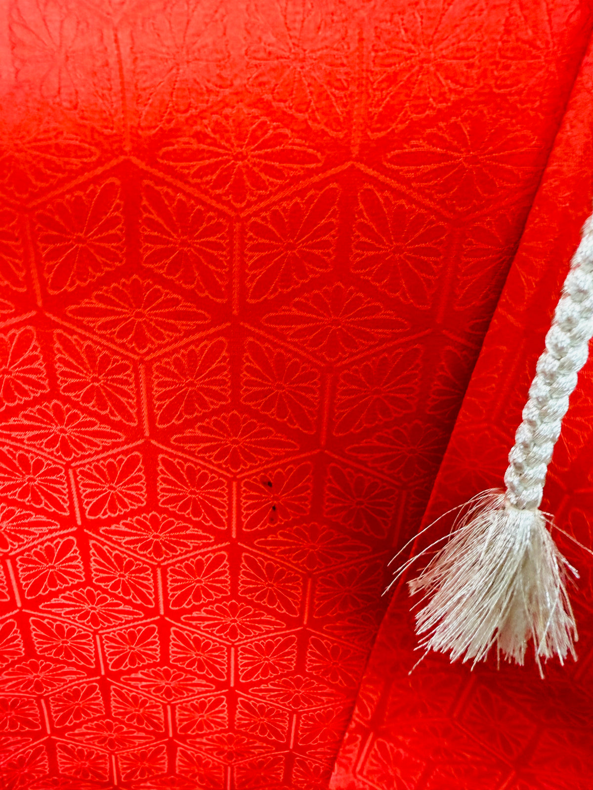 Vintage Furisode - Chrysanthemen und Egasumi -