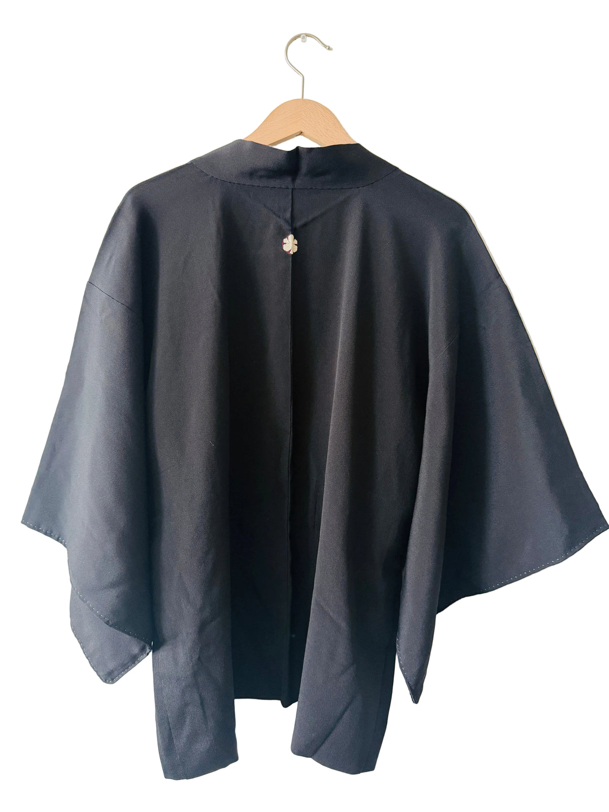 Vintage Black Haori - Auspicious Beauty Within -