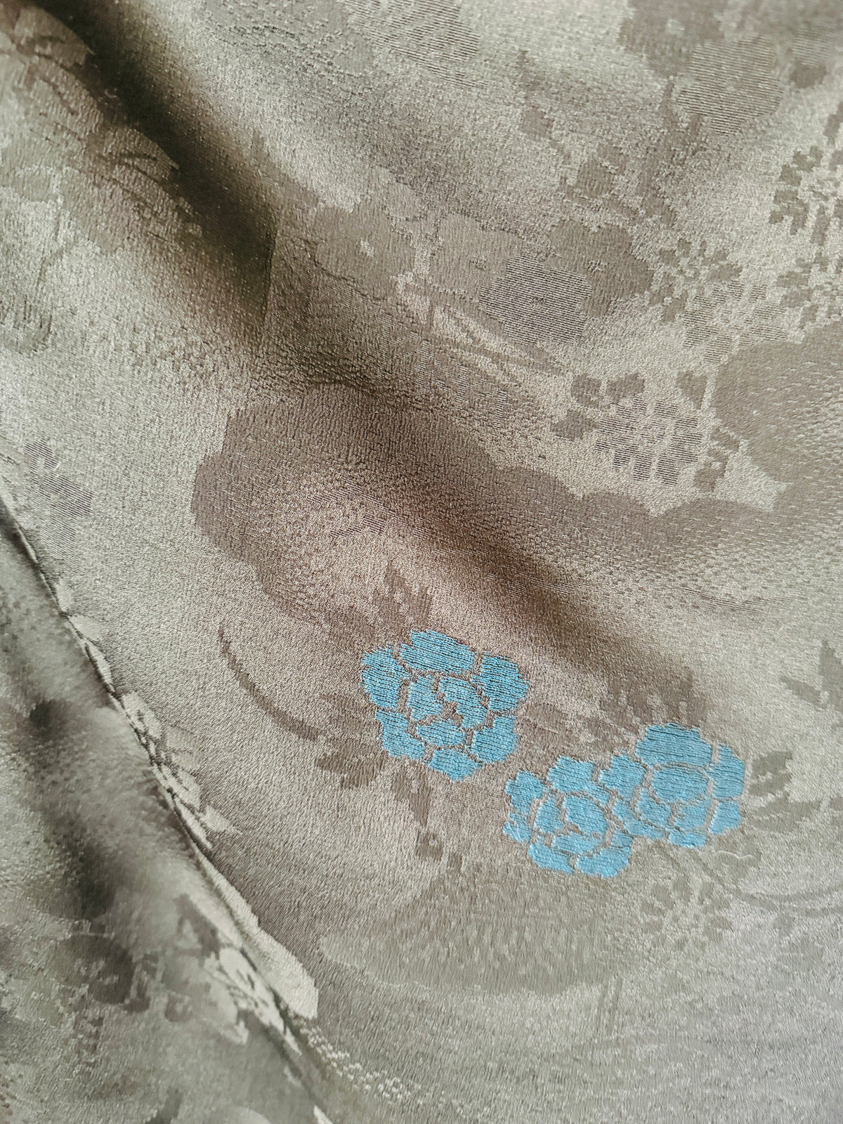 Vintage Black Haori - Pins et fleurs -