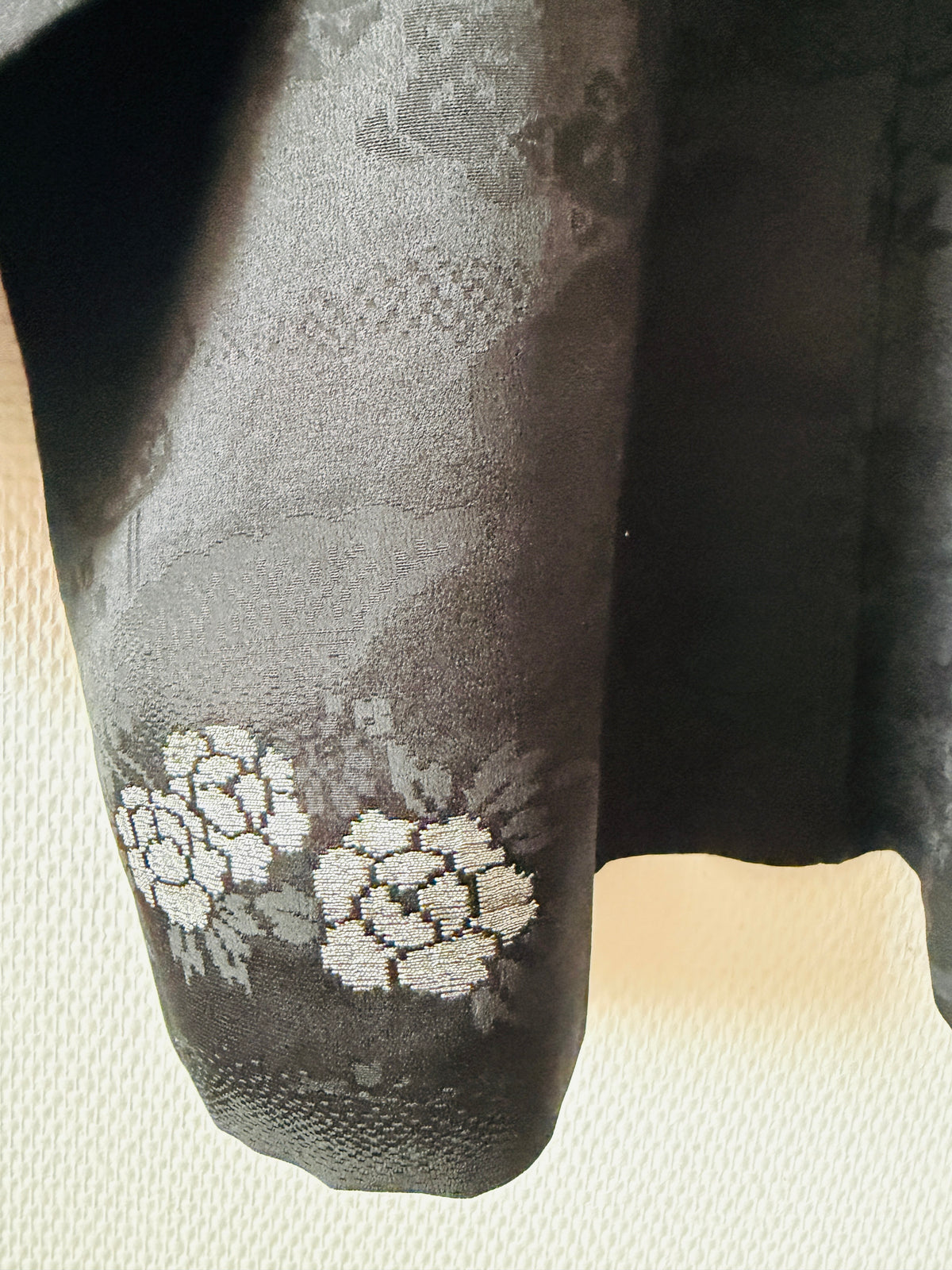 Vintage Black Haori - Pins et fleurs -