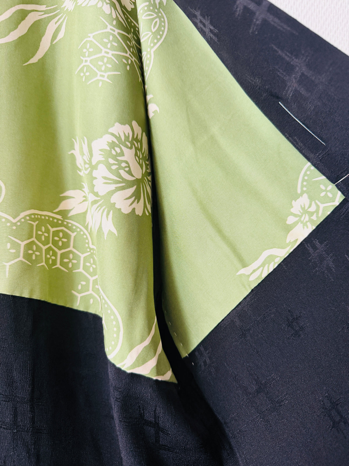 Vintage Black Haori - Igeta Three Family Crests -