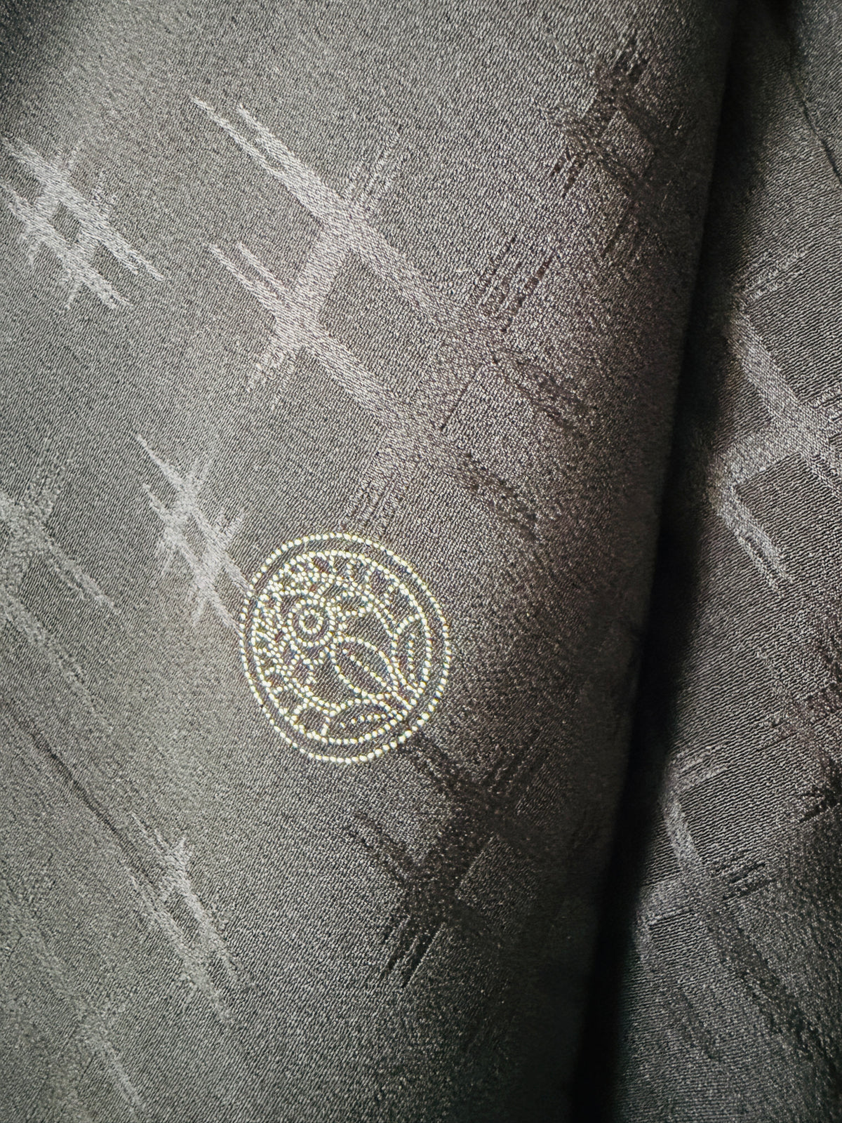 Vintage Black Haori - Igeta Three Family Crests -