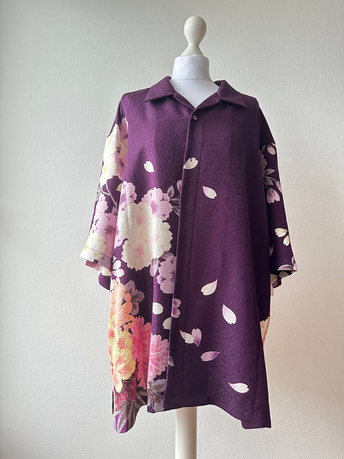 【Purple,CherryBlossom】Hawaiian shirt/Size:4L＜New・Silk＞For Men,For Women,Japanese kimono,Japan unisexese Clothing,unisex,Japanese Gifts,Original Item