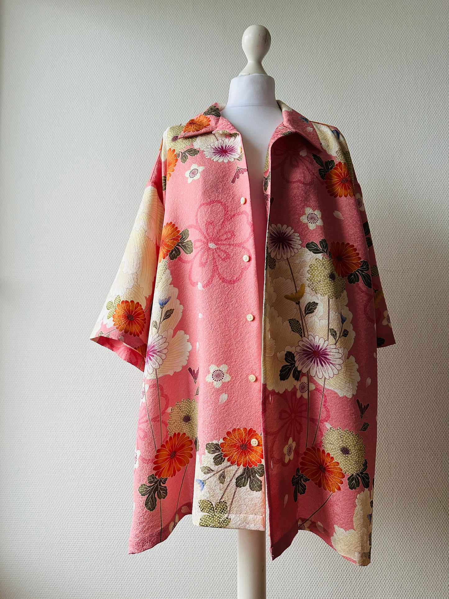 【Pink, Kirschblossom】 Hawaiianisches Hemd/Größe: 4L ＜ Neu ・ Seide ＞ Für Männer, für Frauen, japanische Kimono, Japan Unisexesische Kleidung, Unisex, japanische Geschenke, Originalartikel