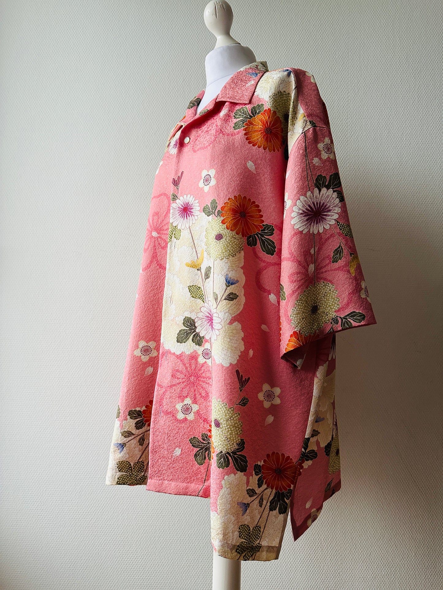 【Pink, Kirschblossom】 Hawaiianisches Hemd/Größe: 4L ＜ Neu ・ Seide ＞ Für Männer, für Frauen, japanische Kimono, Japan Unisexesische Kleidung, Unisex, japanische Geschenke, Originalartikel