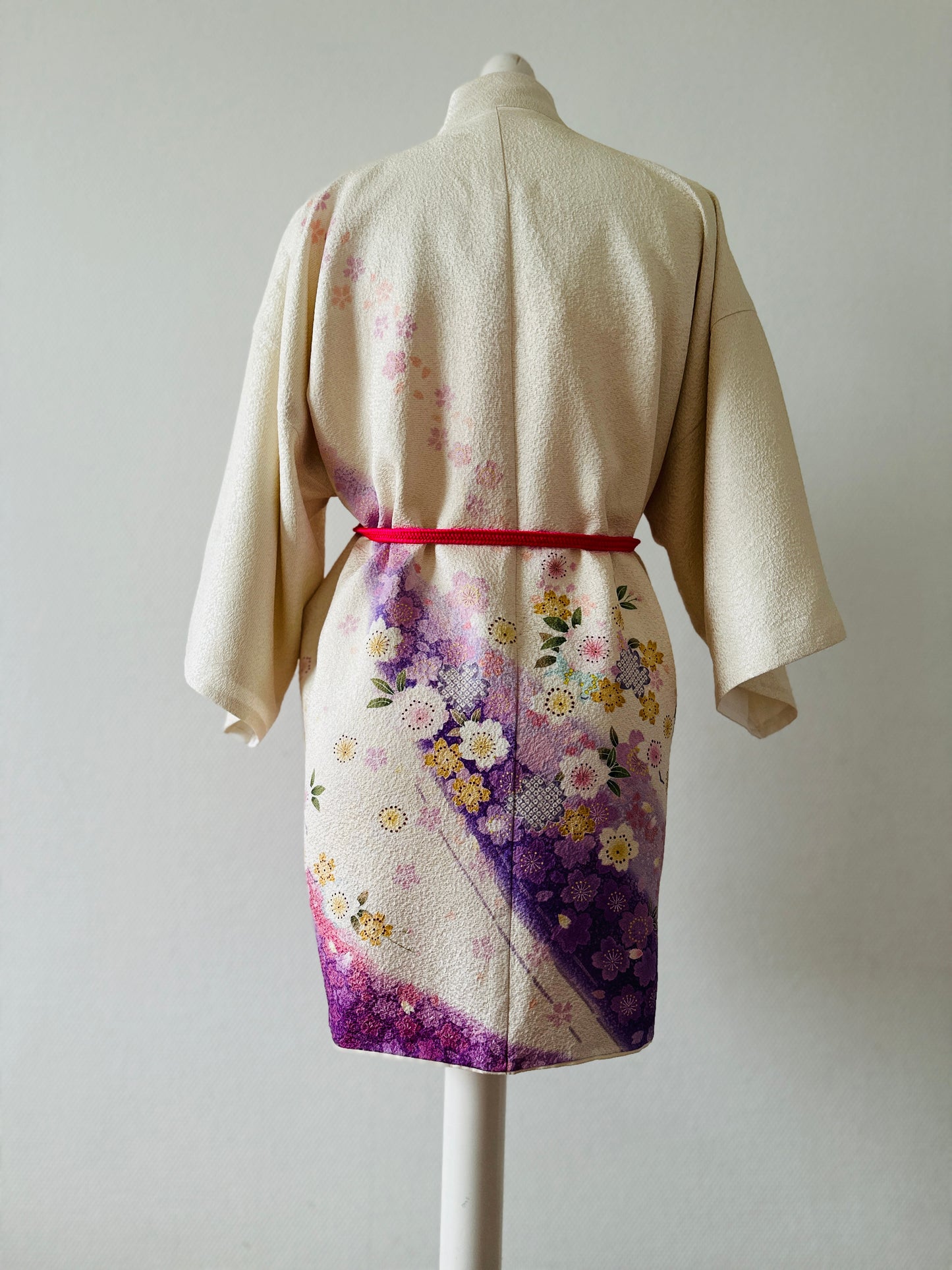 【Weiße, Kirschblüte】 Happi Jacke ＜ Ausgezeichnet ・ Seide ＞ Für Männer, für Frauen, japanische Kimono, Japan Unisexesische Kleidung, Unisex, japanische Geschenke, Originaldesigns