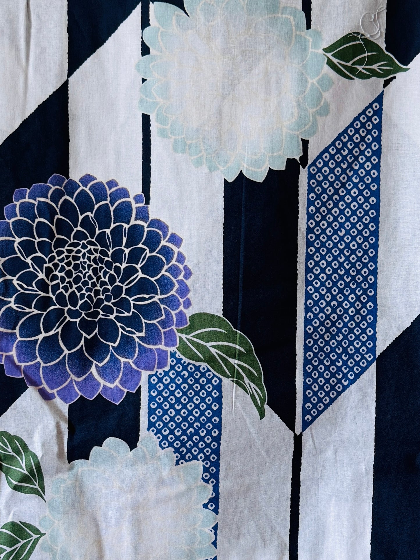 Yukata - Petites fleurs de prunier - Taille libre Femme (コピー)