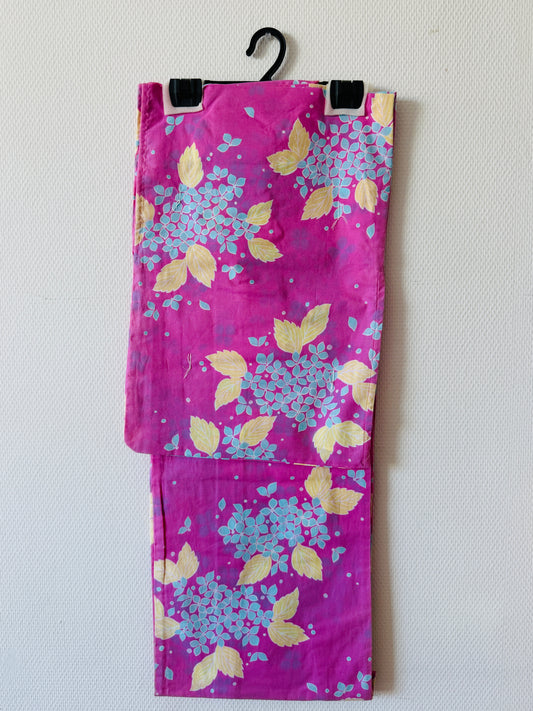 Yukata - Prachtige veelbelovende motieven - Vrije maat dames (コピー)