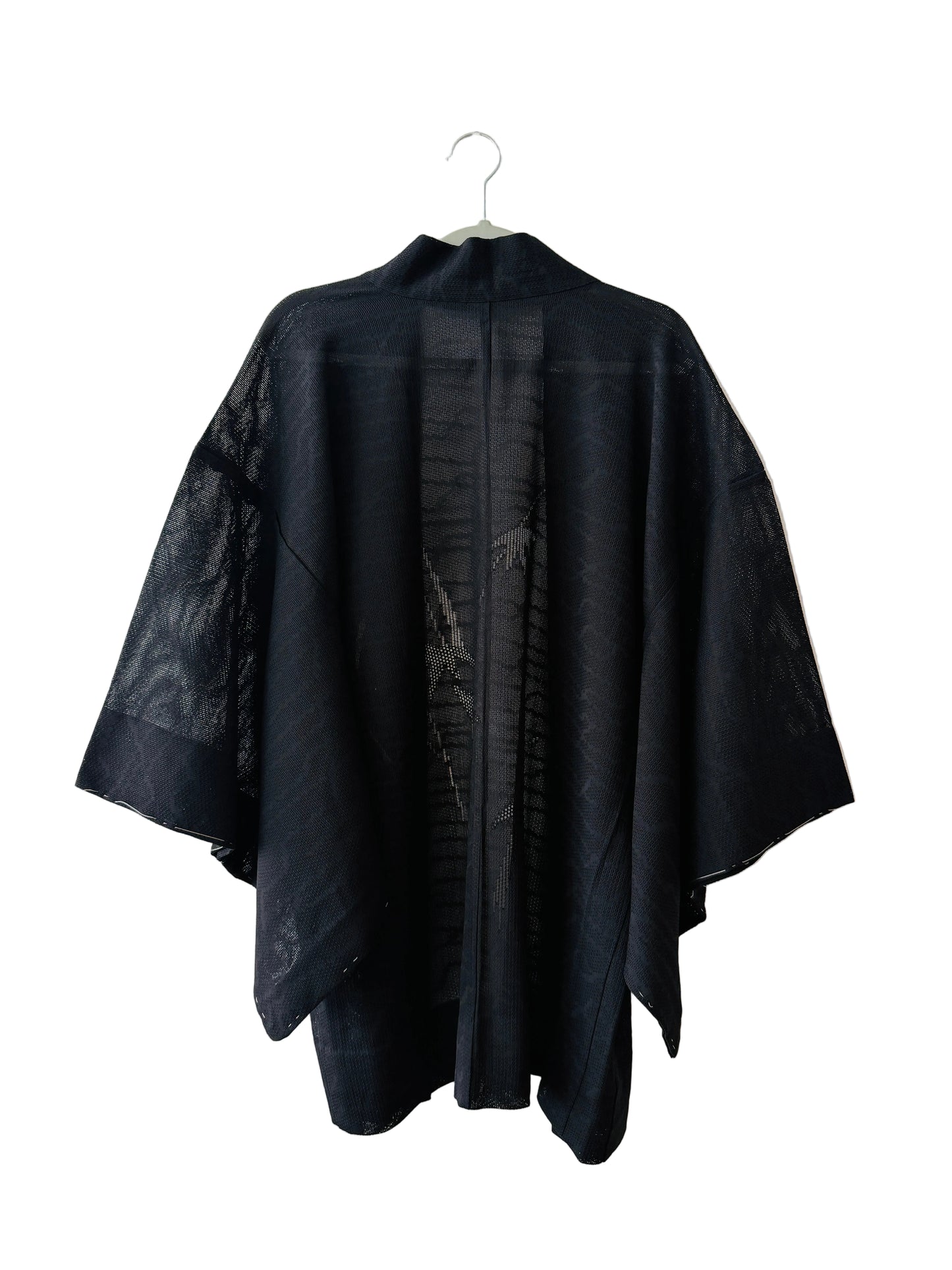 Transparenter Vintage-Haori - Black Leaf-Motiv -