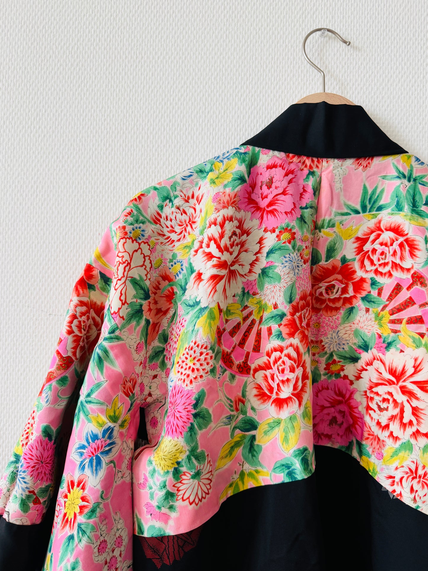 Vintage Black Haori - Origami crane -