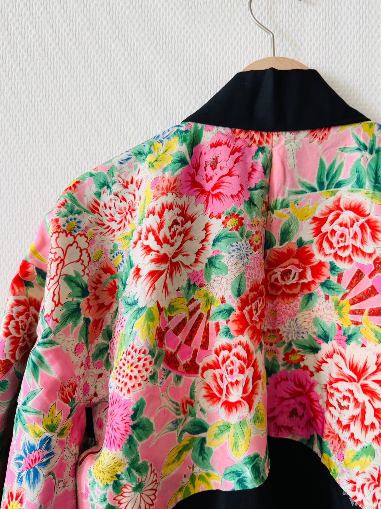 Vintage Black Haori - Origami crane -