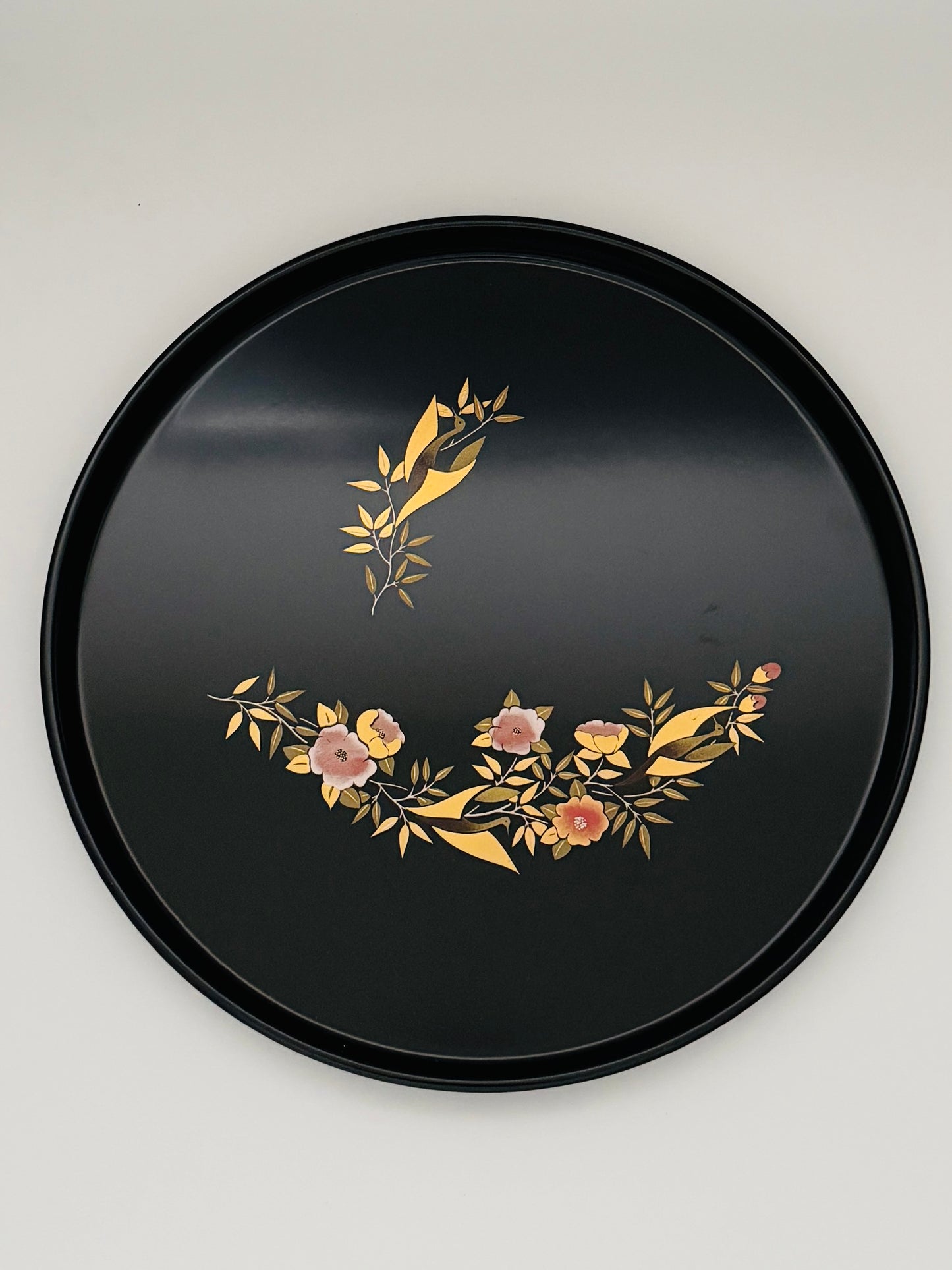 Artisanat japonais traditionnel – Plateau en laque Aizu