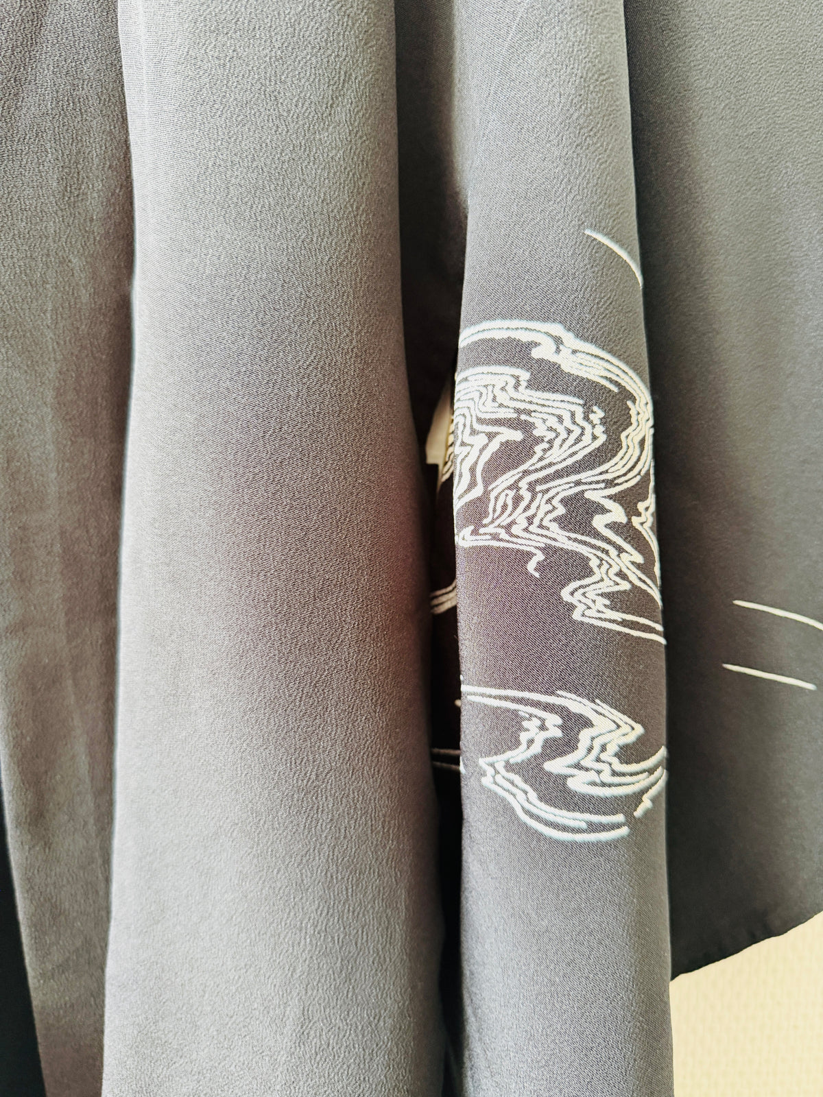 Haori noir vintage - source -