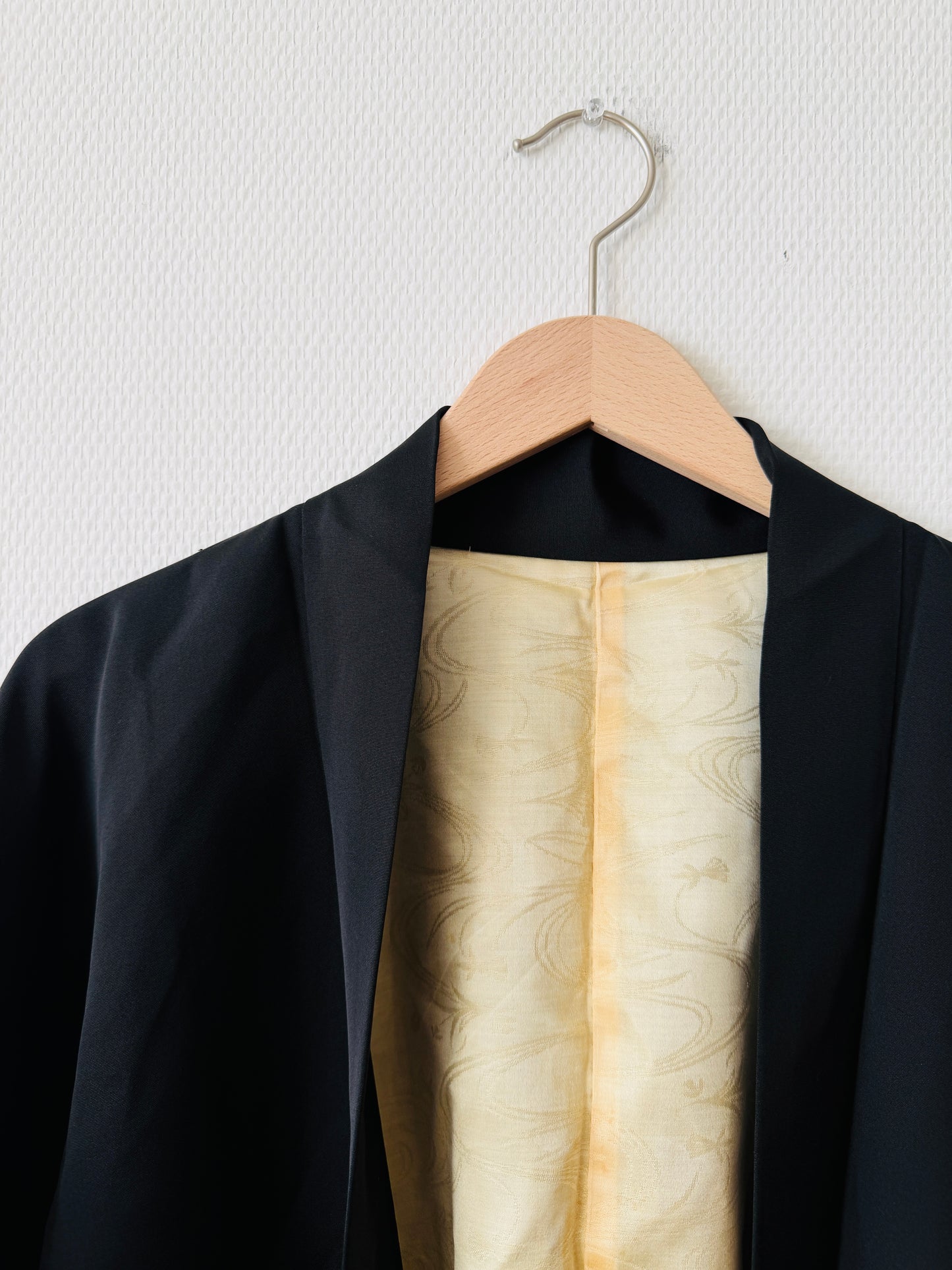 Vintage Schwarzer Haori - Fantastische Blumen -