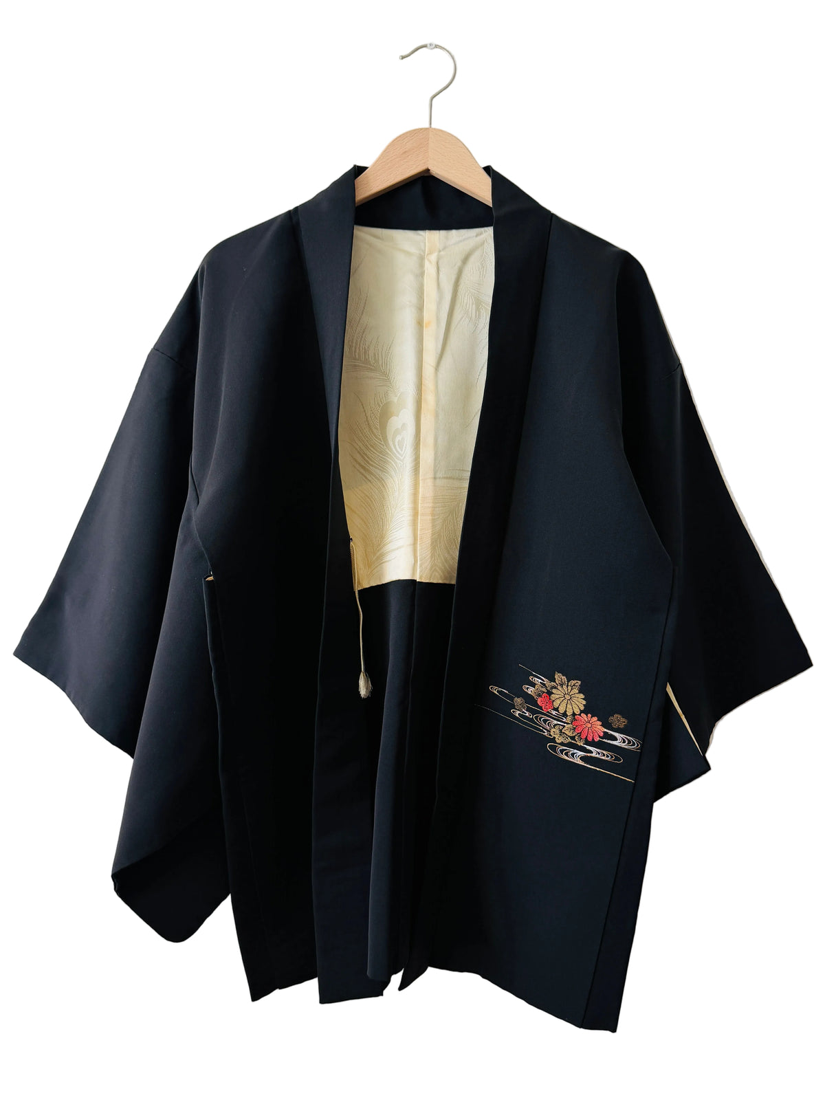 Vintage Black Haori - Noble Chrysanthemums -