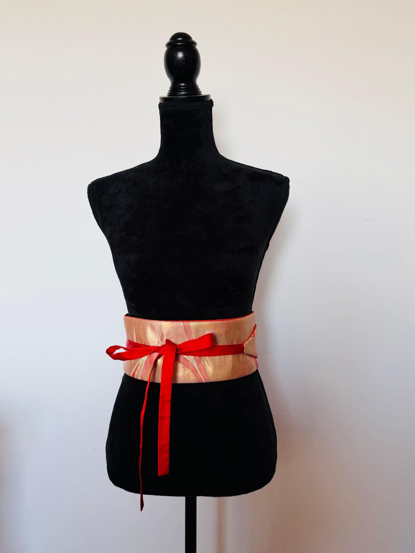 Original Obi belt - Gold Flowing lines - Slim