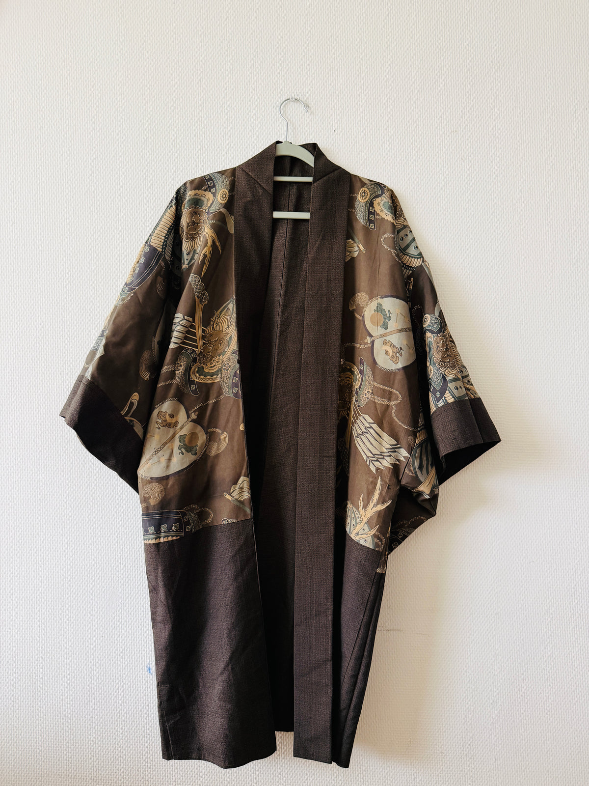 Men’s Vintage Haori - Samurai Kabuto with Dragon -