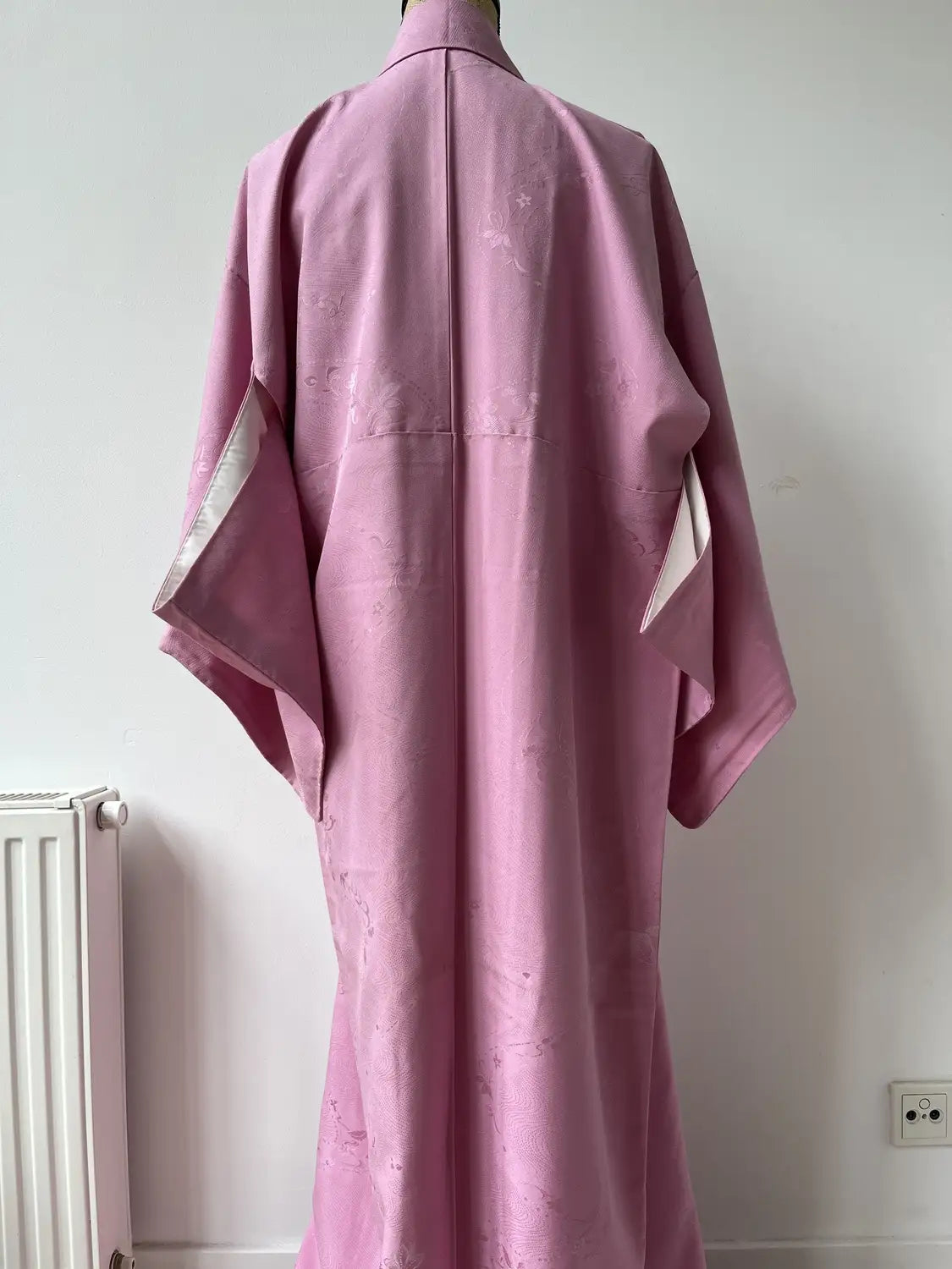 Vintage Iromuji Kimono - Rosa Blumenfluss-
