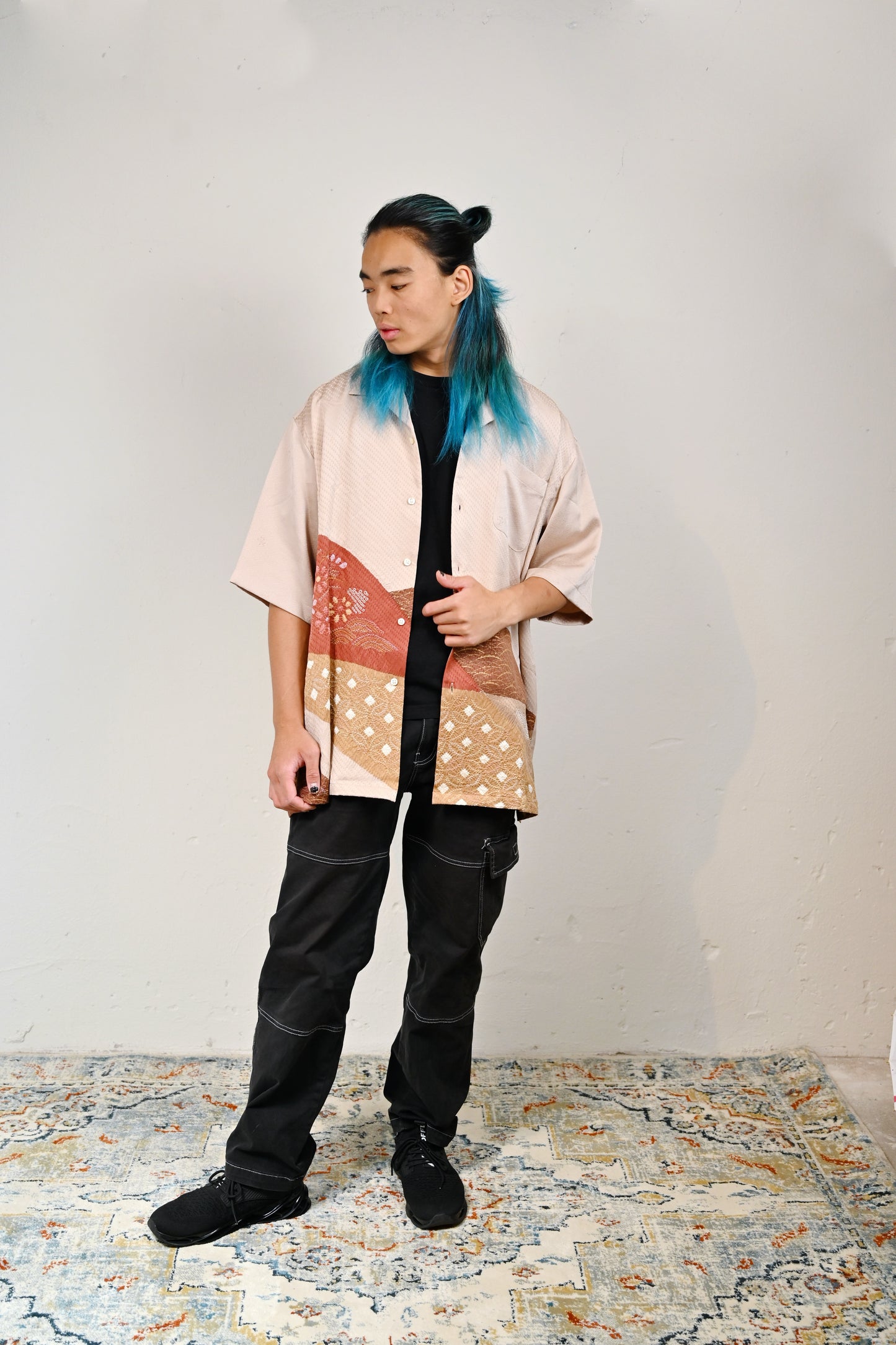 【Gold Beige, Shibori】 hawaiianisches Hemd/Größe: 3L ＜ Neu ・ Seide ＞ Für Männer, für Frauen, japanische Kimono, Japan Unisexesische Kleidung, Unisex, japanische Geschenke, Originalartikel