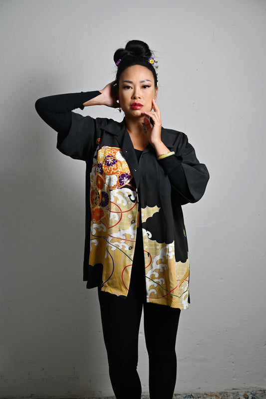 【Black and Gold, Kissho】 chemise hawaïenne / taille: 3L ＜ Nouveau ・ Silk ＞ pour les hommes, pour les femmes, le kimono japonais, les vêtements unisexais du Japon, l'unisexe, les cadeaux japonais, l'article original